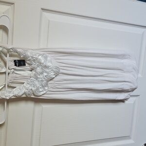 White Wet Seal Raunched Roses Halter Top Lg